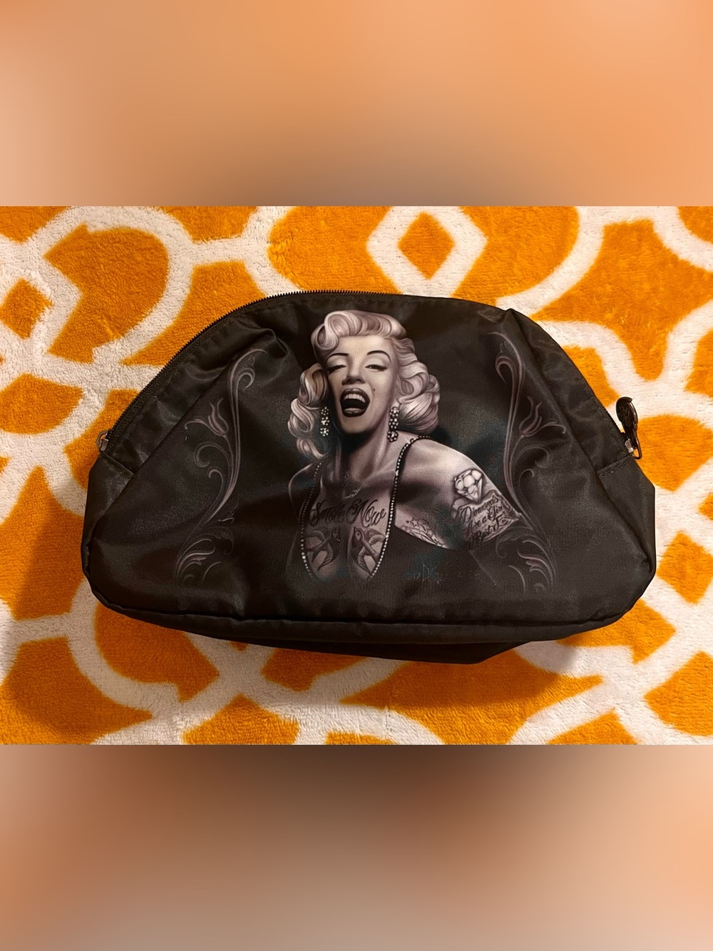 DGA Black/Gray Zipper Makeup Bag Pouch Marilyn Monroe Print 9 x 5 in